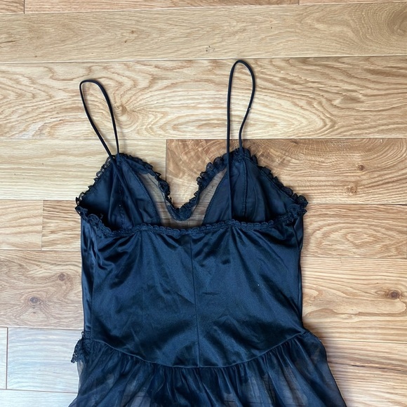 RARE Frederick’s of Hollywood set! slip dress and robe - Picture 7 of 10